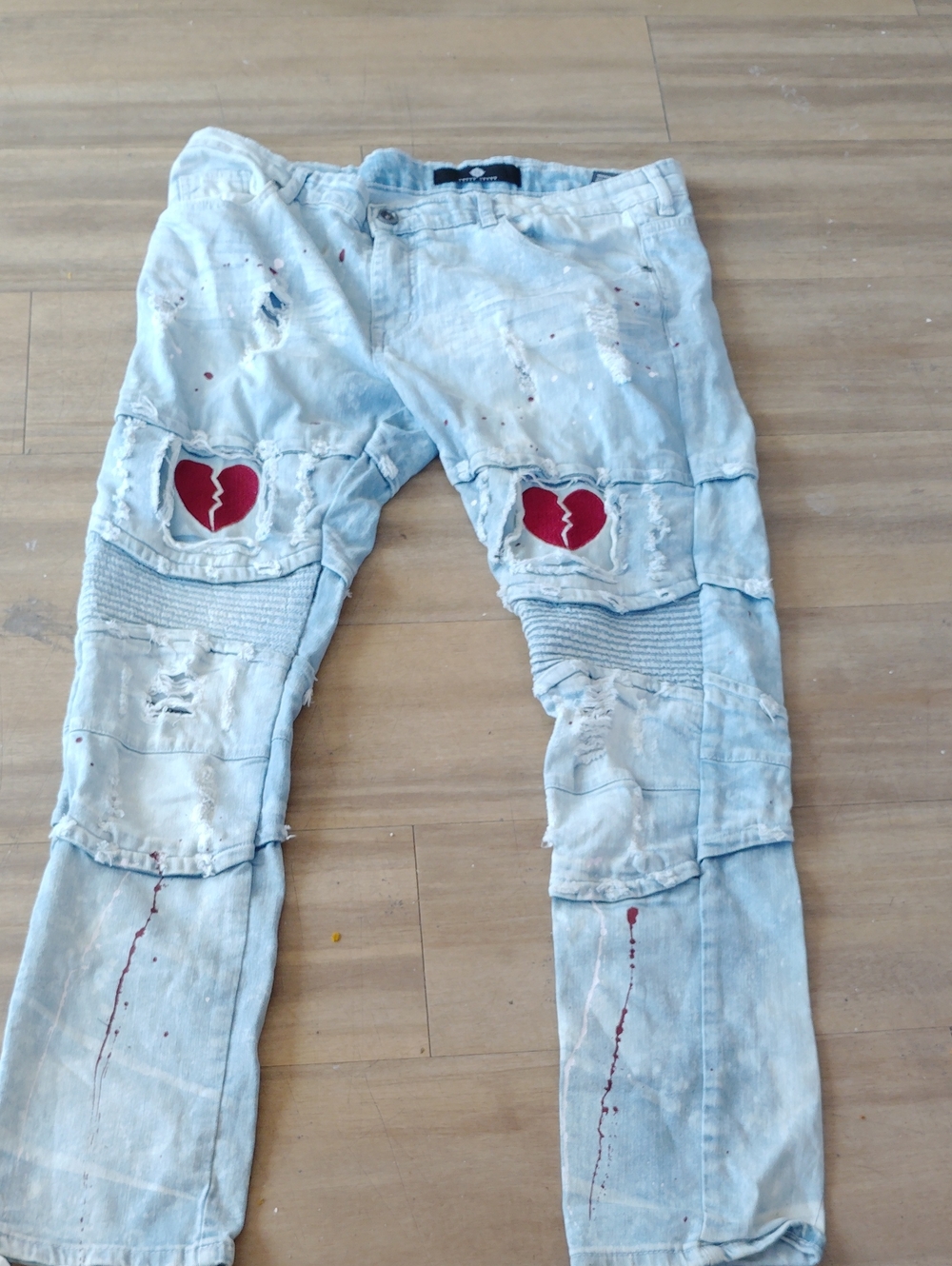 Blue distressed grunge alternative heartbreak jeans size 36